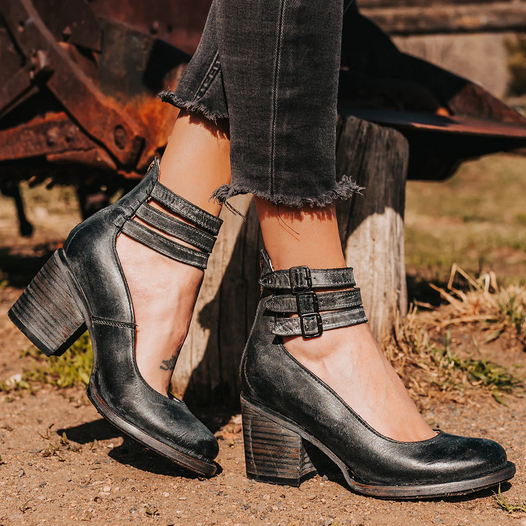 MARIA – ELEGANT VEGAN LEATHER HEELS FOR TIMELESS CONFIDENCE
