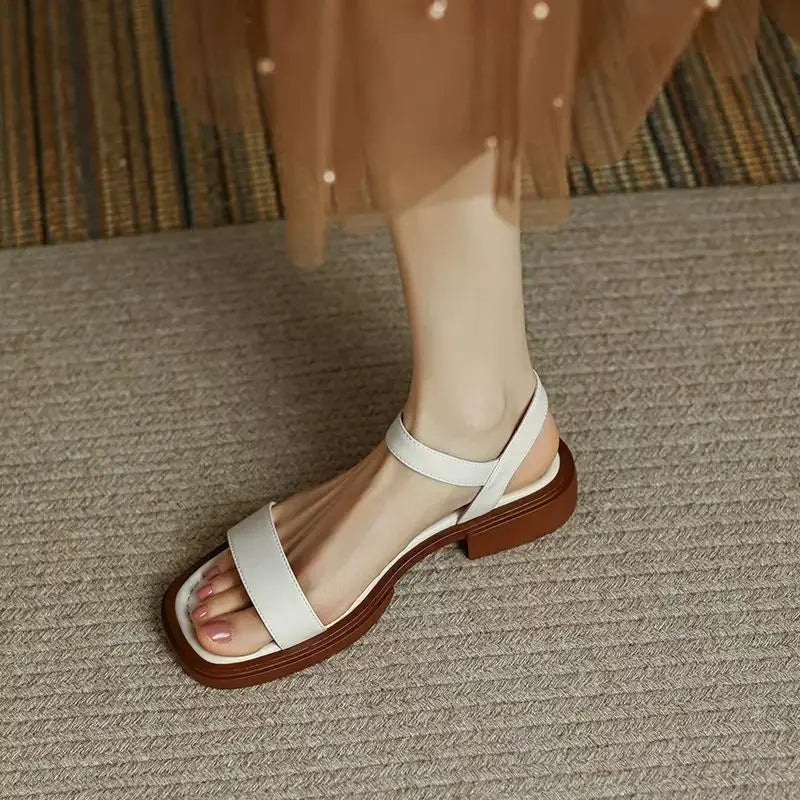 SERENITH – LEATHER SANDALS FOR REFINED EVERYDAY COMFORT