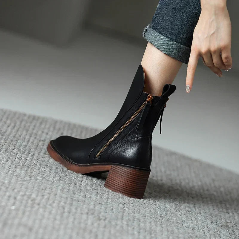 Avril | Stylish Orthopedic Boots
