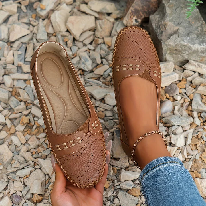 Women’s Casual Slip-On Shoes Comfortable Everyday Style 1