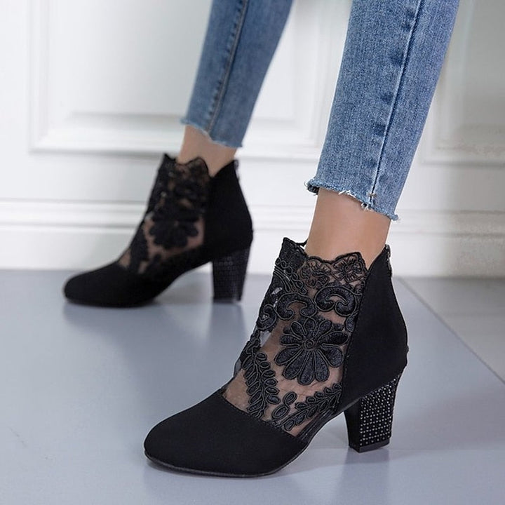 Women’s Lace-Accent Heeled Ankle Boots Elegant Block Heel Design 8
