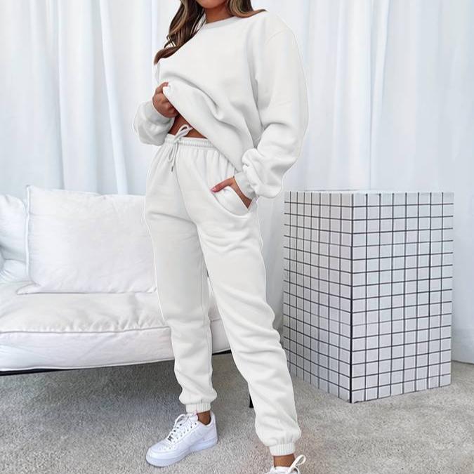 Women’s Matching Sweatshirt and Jogger Set Relaxed Style 2
