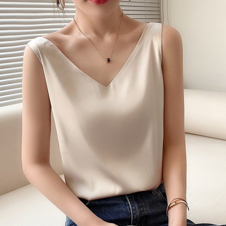 Women’s White Satin Tank Top Elegant V-Neck Relaxed Fit 6